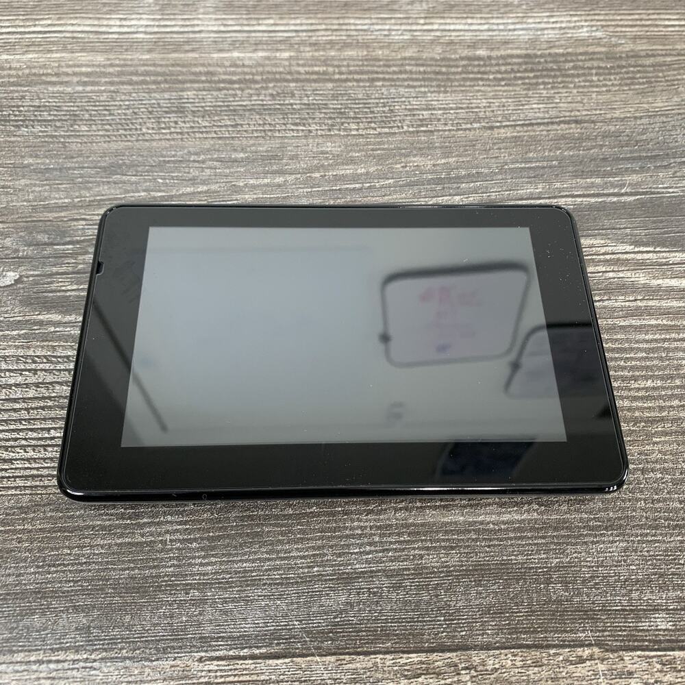 Garmin Nüvi 3590LM 5" Touchscreen GPS Unit Only. Works!
